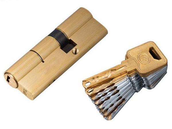 上街區(qū)配汽車鑰匙（防盜門開鎖）